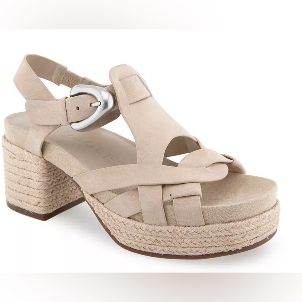 NIB. Aerosoles suede platform sandals 7.5
